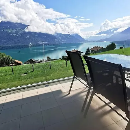 Διαμέρισμα Panoramablick Auf See Und Berge